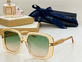Picture of Dior Sunglasses _SKUfw56704409fw